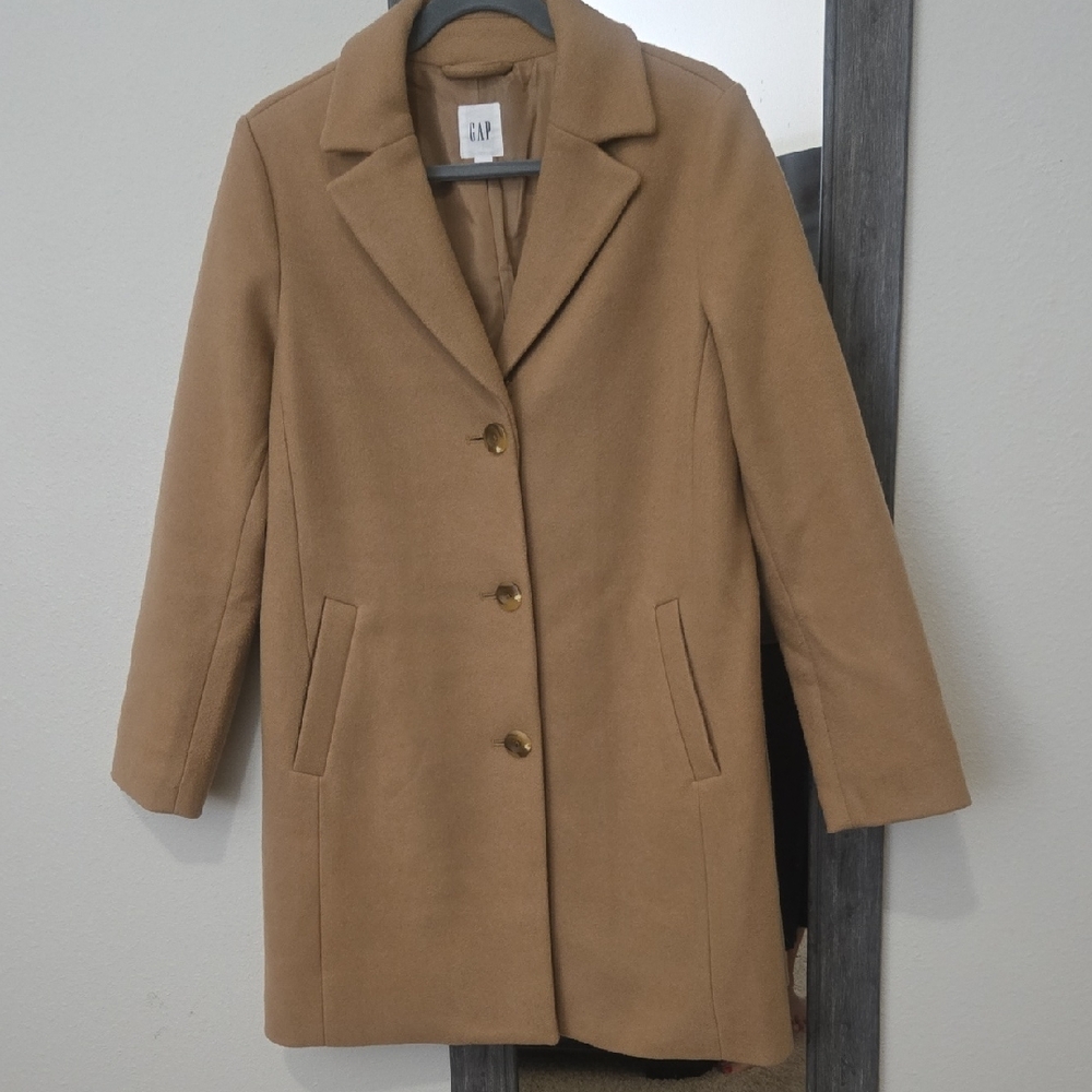 GAP Women's Tan Trench Coat